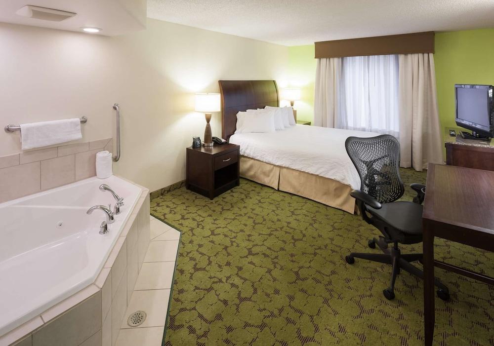 Hilton Garden Inn Merrillville Εξωτερικό φωτογραφία